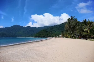 Pantai Kampung Juara image