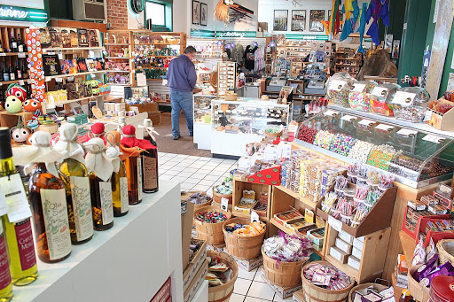 Gift Shop «The Pacific Northwest Shop», reviews and photos, 2702 N Proctor St, Tacoma, WA 98407, USA