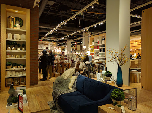 Furniture Store «west elm», reviews and photos, 160 Brookline Ave, Boston, MA 02215, USA