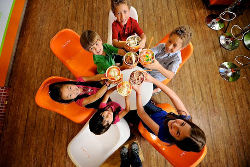 Frozen Yogurt Shop «Orange Leaf Frozen Yogurt», reviews and photos, 21501 21 Mile Rd, Macomb, MI 48044, USA