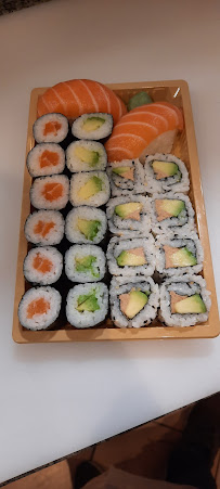 Plats et boissons du Restaurant de sushis sushi & plats d'asie à Grenoble - n°12