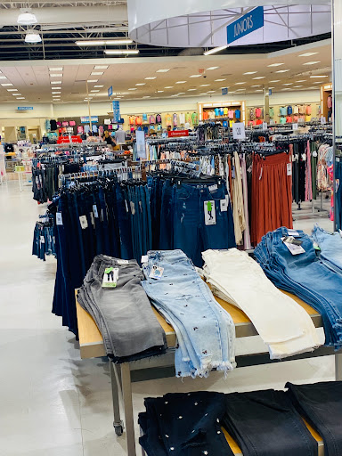 Department Store «Bealls Outlet», reviews and photos, 6030 Gall Blvd, Zephyrhills, FL 33542, USA