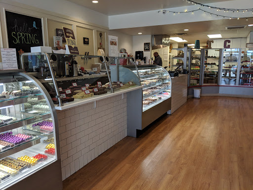 Chocolate Shop «Apple Tree Chocolate», reviews and photos, 754 Asp Ave, Norman, OK 73069, USA