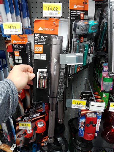 Discount Store «Walmart», reviews and photos, 844 Cleveland Ave, East Point, GA 30344, USA