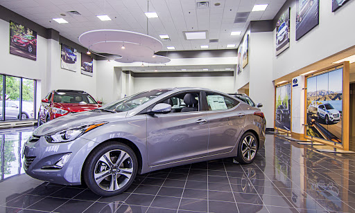 Hyundai Dealer «Knauz Hyundai», reviews and photos, 775 Rockland Rd, Lake Bluff, IL 60044, USA