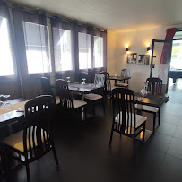 Atmosphère du Restaurant Le Trianon Marmande - n°4