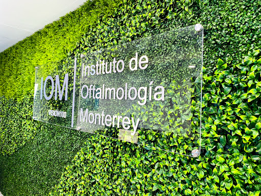 IOM | Instituto de Oftalmología Monterrey - Visión100
