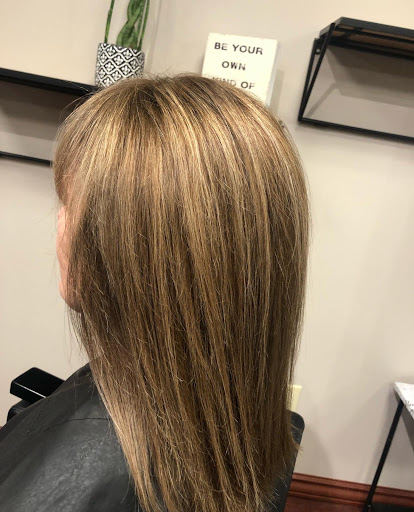 Hair Salon «Bella Sorrellas Hair Salon», reviews and photos, 45 Public Square, Medina, OH 44256, USA