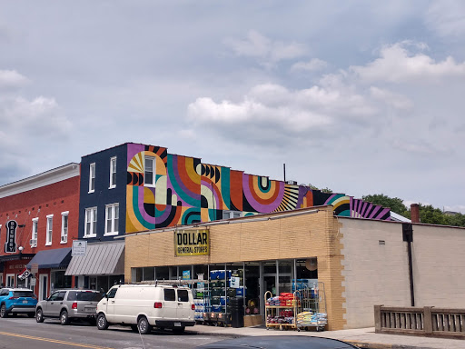 Dollar General, 185 E King St, Strasburg, VA 22657, USA, 
