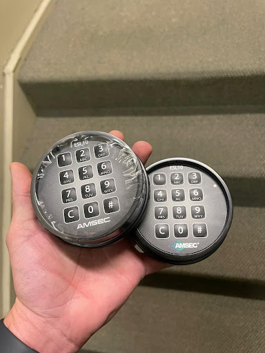 Locksmith «Howard Safe & Lock Co», reviews and photos, 826 E 14th St, Houston, TX 77009, USA