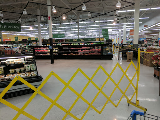 Department Store «Walmart Supercenter», reviews and photos, 710 Horatio St, Utica, NY 13502, USA