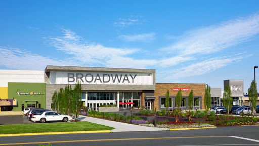 Broadway Mall, 358 N Broadway, Hicksville, NY 11801, USA, 