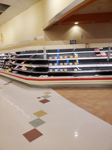Grocery Store «Giant», reviews and photos, 7575 Linton Hall Rd, Gainesville, VA 20155, USA