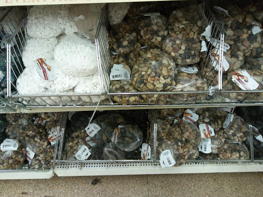 Dollar Store «Dollar Tree», reviews and photos, 120 N Brookwood Ave, Hamilton, OH 45013, USA