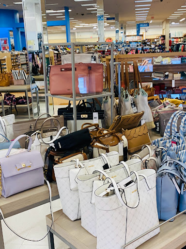 Department Store «Bealls Outlet», reviews and photos, 6030 Gall Blvd, Zephyrhills, FL 33542, USA