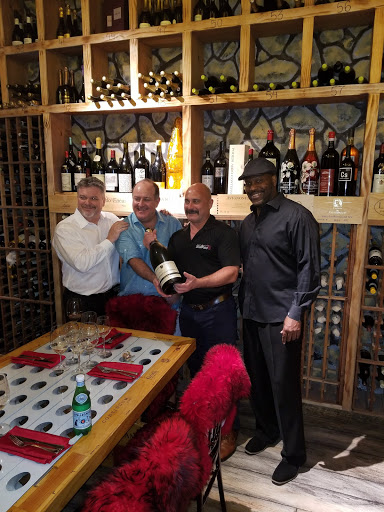 Wine Store «Wine Watch Inc», reviews and photos, 901 Progresso Dr # L11, Fort Lauderdale, FL 33304, USA