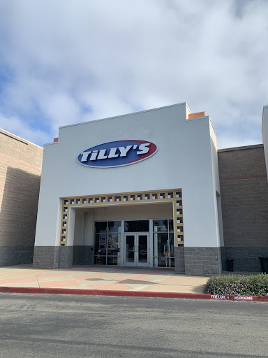 Clothing Store «Tillys», reviews and photos, 4980 Dublin Blvd, Dublin, CA 94568, USA