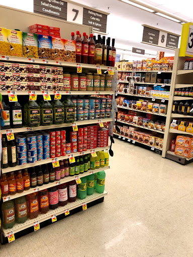 Grocery Store «Stop & Shop», reviews and photos, 1083 Inman Ave, Edison, NJ 08820, USA