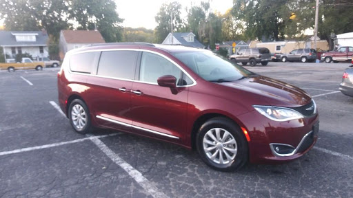 Car Dealer «Arch Motorsports», reviews and photos, 232 Jr Dr, St Charles, MO 63301, USA