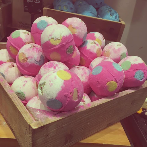 Cosmetics Store «Lush Cosmetics», reviews and photos, 3111 W Chandler Blvd, Chandler, AZ 85226, USA