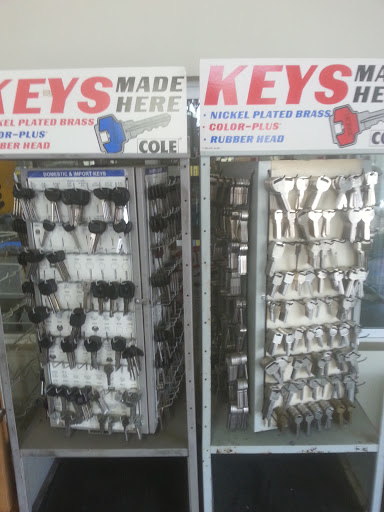 Locksmith «Master Locksmith», reviews and photos, 10040 Arlington Ave, Riverside, CA 92503, USA