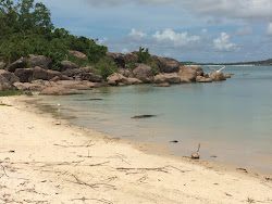 Foto von Bawaka Homeland mit langer gerader strand