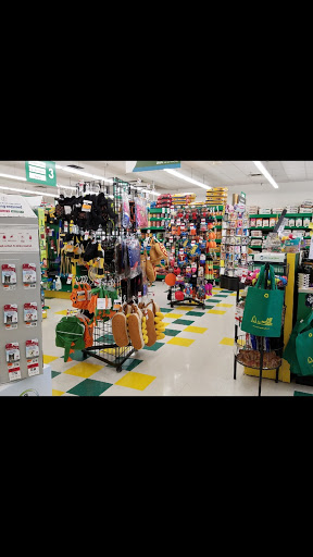 Pet Supply Store «Pet Supplies Plus», reviews and photos, 2821 W Kirby Ave, Champaign, IL 61821, USA