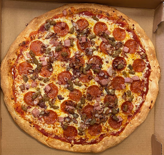 #9 best pizza place in Newark - Big Z Pizza