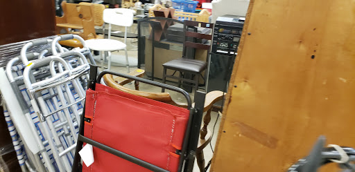 Thrift Store «Goodwill Store & Donation Center», reviews and photos, 1020 N Rohlwing Rd, Addison, IL 60101, USA