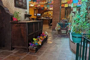 Restaurante El Tizón image