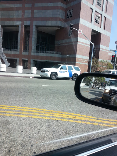 Shopping Mall «Los Angeles Mall», reviews and photos, 201 N Los Angeles St, Los Angeles, CA 90012, USA