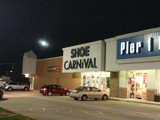 Shoe Carnival, 1079 W Riverdale Rd, Riverdale, UT 84405, USA, 