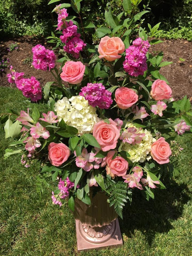 Florist «Buttonwood Blooms», reviews and photos, 2129 Penn Ave, West Lawn, PA 19609, USA