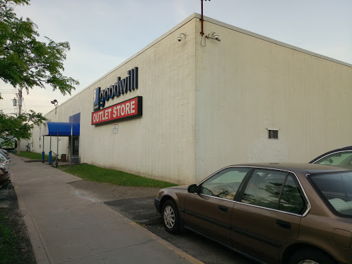 Store «Goodwill», reviews and photos