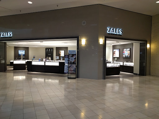 Jewelry Store «Zales –The Diamond Store», reviews and photos, 12000 SE 82nd Ave, Portland, OR 97086, USA