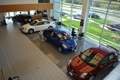 Car Dealer «Dubuque Auto Plaza», reviews and photos, 600 Century Dr, Dubuque, IA 52002, USA