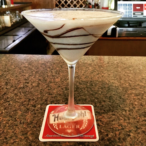 American Restaurant «Martinis Restaurant & Lounge», reviews and photos, 4338 Lake Rd W, Ashtabula, OH 44004, USA