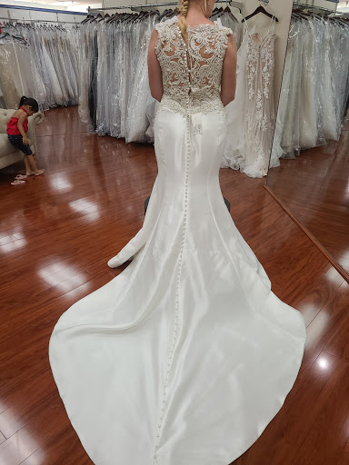 Bridal Shop «Elegant Lace Bridal», reviews and photos, 1061 Blossom Hill Rd, San Jose, CA 95123, USA