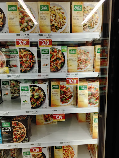 Grocery Store «Food Lion», reviews and photos, 424 N Main St, Kilmarnock, VA 22482, USA