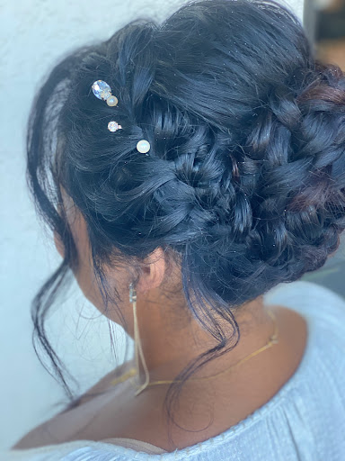 Hair Salon «Cielo Hair Salon», reviews and photos, 466 N Coast Hwy 101, Encinitas, CA 92024, USA