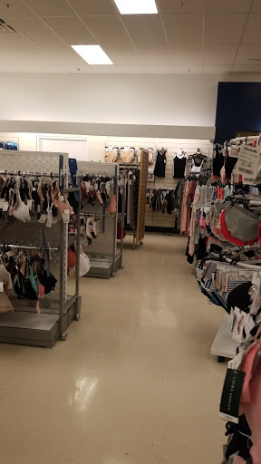 Department Store «Marshalls», reviews and photos, 70 Worcester-Providence Turnpike, Millbury, MA 01527, USA