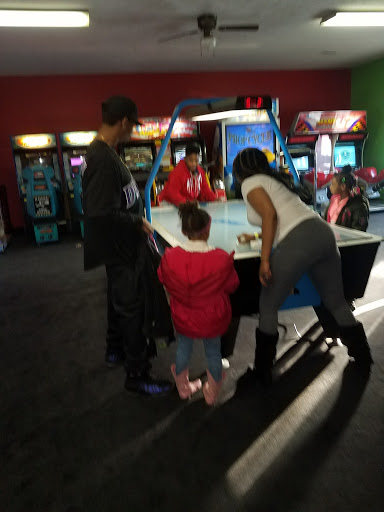 Recreation Center «The Key Haunted Escape Rooms at Post Road Recreation Center», reviews and photos, 4700 N Post Rd, Indianapolis, IN 46226, USA