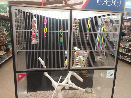 Pet Supply Store «PetSmart», reviews and photos, 1700 Fruitville Pike, Lancaster, PA 17601, USA