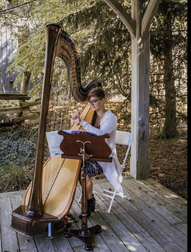 Toronto Harpist Rose Soenen - Live Music for Weddings and Events
