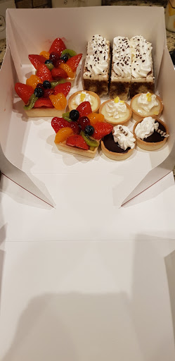 Cafe «la Madeleine French Bakery & Café», reviews and photos, 4201 S Cooper St #731, Arlington, TX 76015, USA