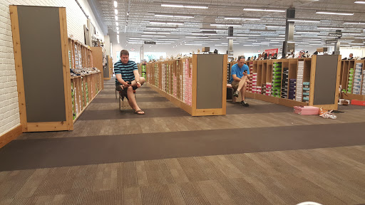 Shoe Store «DSW Designer Shoe Warehouse», reviews and photos, 1302 Apalachee Pkwy, Tallahassee, FL 32301, USA