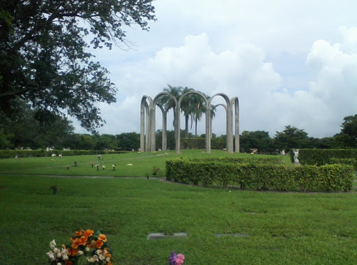 Funeral Home «Vista Memorial Gardens», reviews and photos, 14200 NW 57th Ave, Miami Lakes, FL 33014, USA