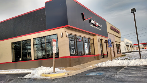 Verizon Authorized Retailer – Cellular Sales, 14008 Lee Jackson Memorial Hwy, Chantilly, VA 20151, USA, 