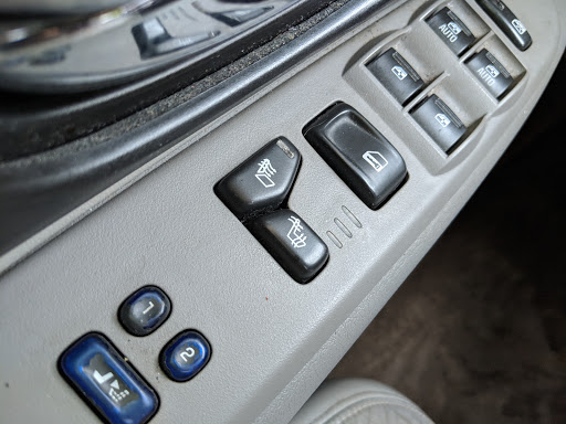 Used Car Dealer «Wolff Auto Sales», reviews and photos, 711 Providence Blvd, Clarksville, TN 37042, USA