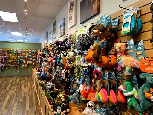 Pet Supply Store «Pets Naturally», reviews and photos, 1420 W South Airport Rd, Traverse City, MI 49686, USA